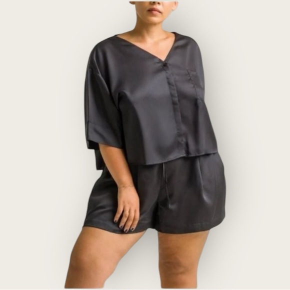NWT | Ettitude | Signature Sateen Shortie PJ Sleep Shorts | Black | S/M - Picture 1 of 9